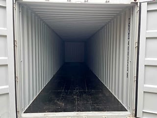 Gebrauchter 40-Fuß Container in RAL 7035 Lichtgrau – Innenraum